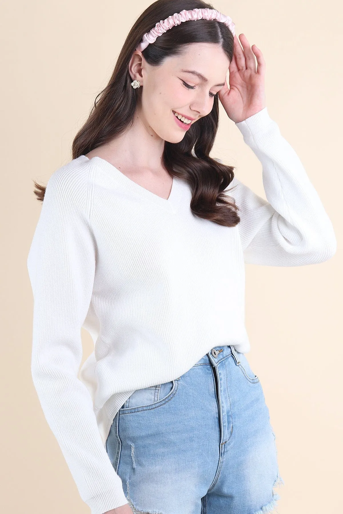 AUBREE KNIT PULLOVER IN WHITE