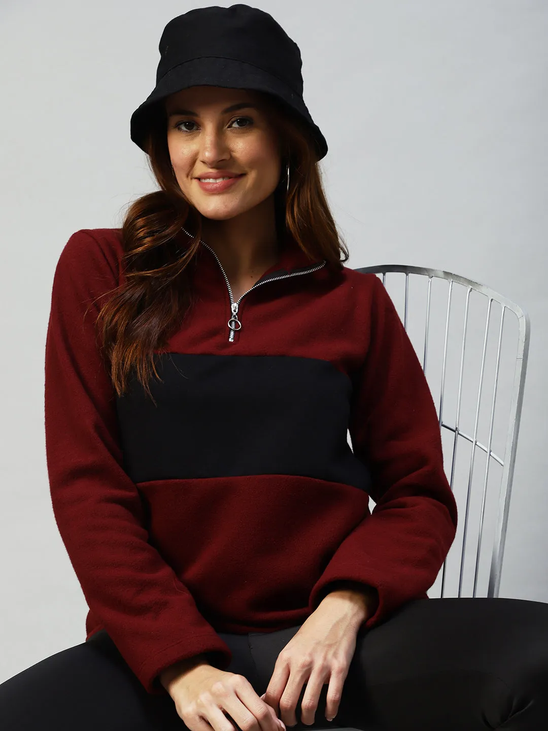 Colorblock High Neck Sweatshirt