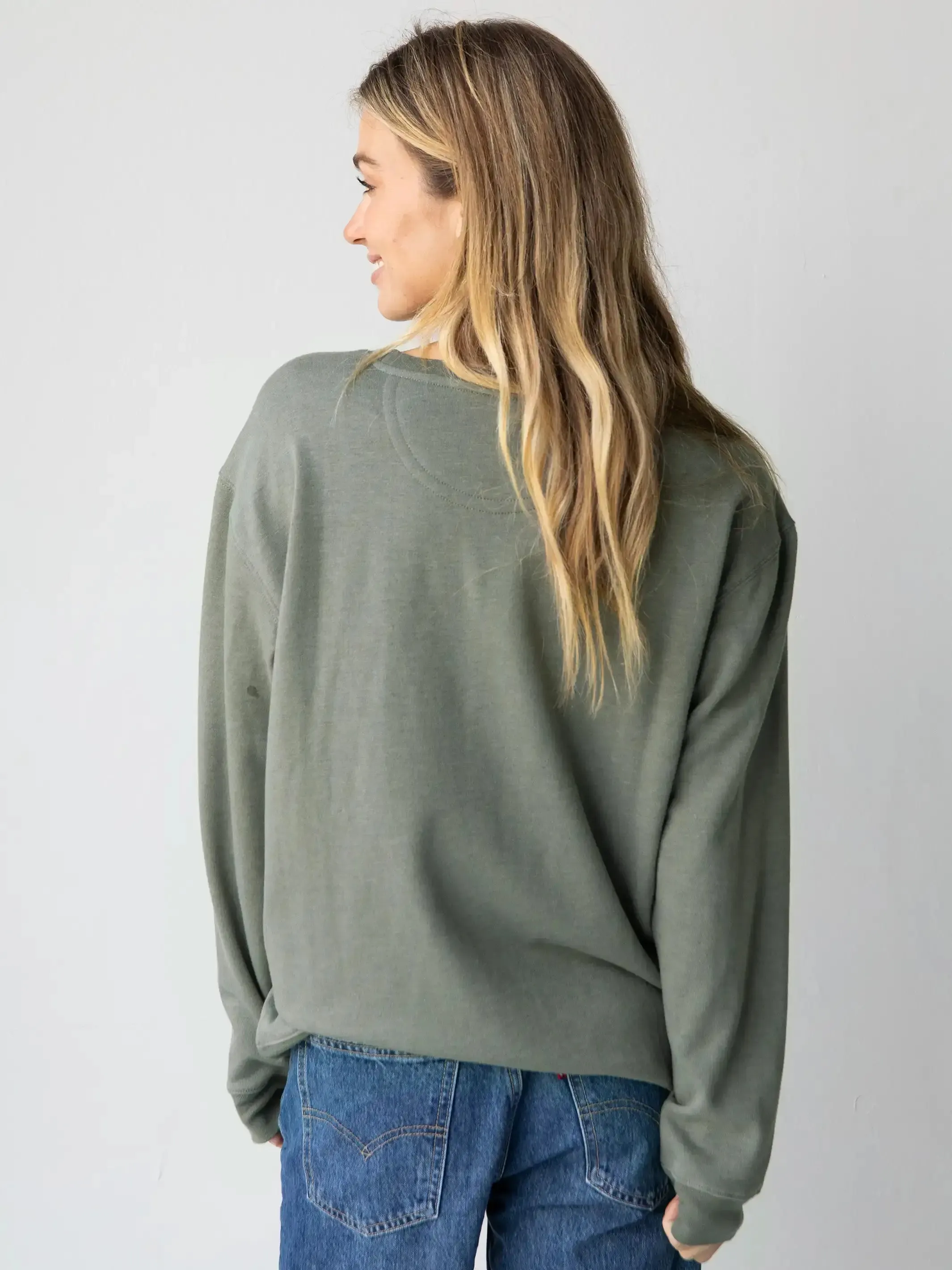 Comfy Pocket Sweatshirt - Heart